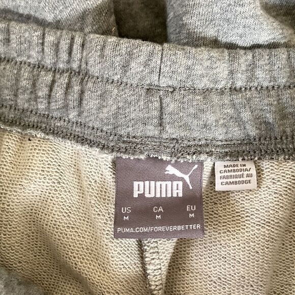 Puma Shorts   - Picture 5 of 5